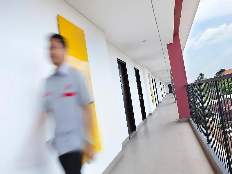 Kampi Hotel Legian