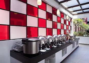 Kampi Hotel Legian