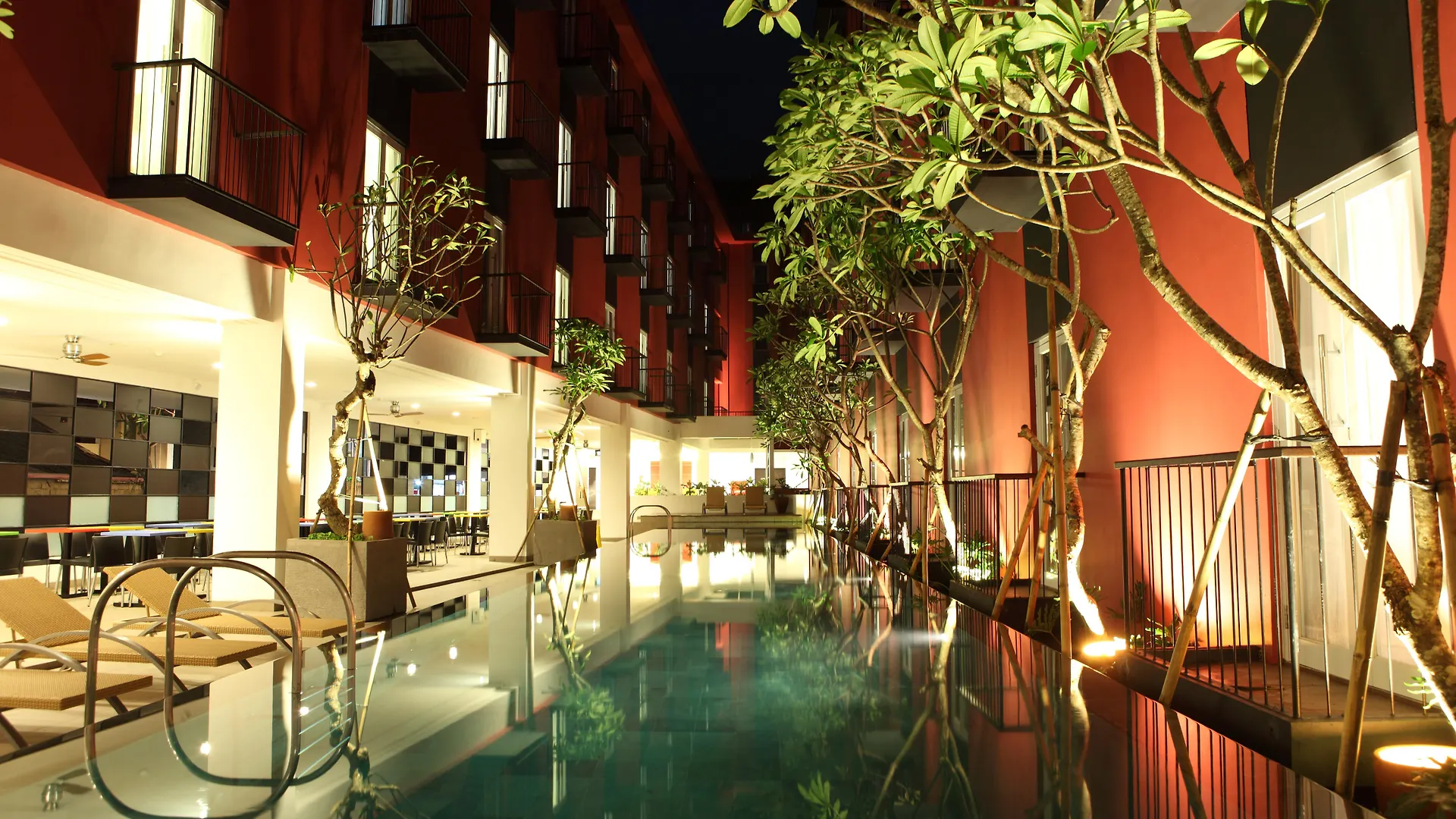 Kampi Hotel Legian